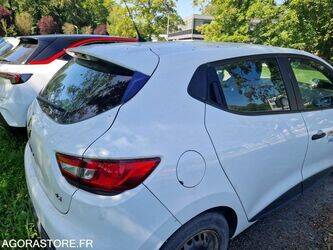 2016-renault-clio-1460362-47663106
