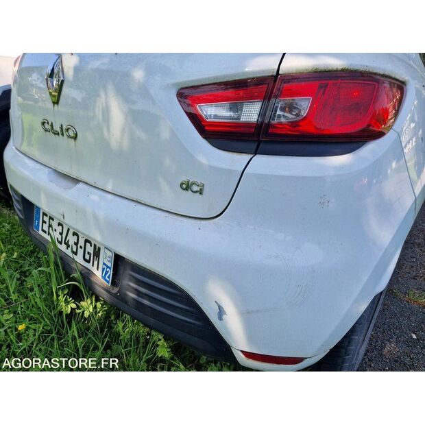 2016 Renault Clio-47663109