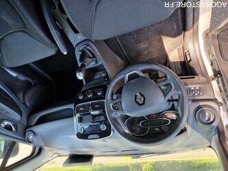 2016-renault-clio-1460362-47663116