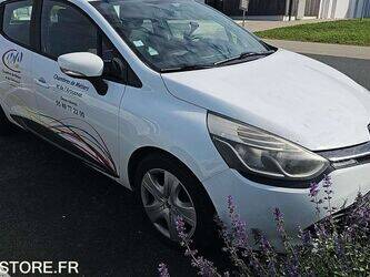 2015-renault-clio-1460367-47663285