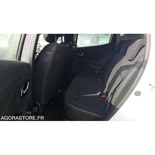 2015 Renault Clio-47663291