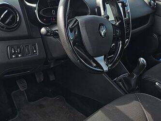 2015-renault-clio-1460367-47663294