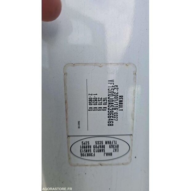 2015 Renault Clio-47663298