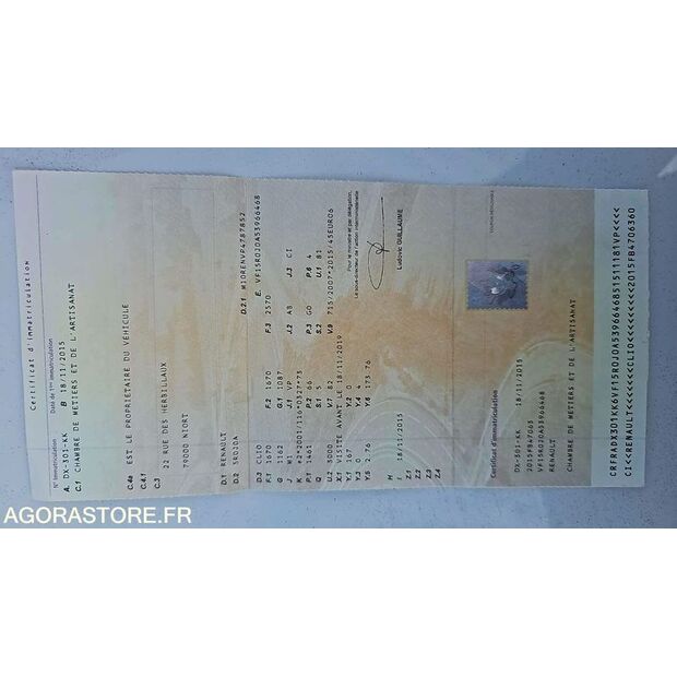 2015 Renault Clio-47663301