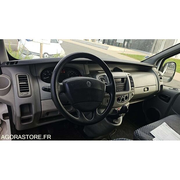 2007 Renault Trafic-47663418