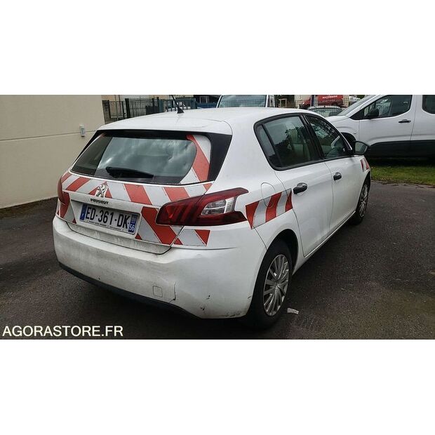 2016 Peugeot 308-47663482