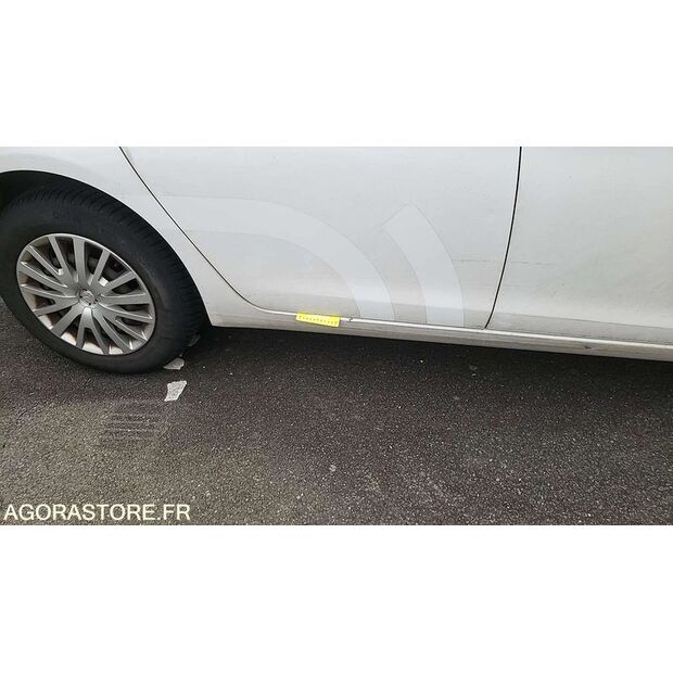 2016 Peugeot 308-47663504