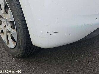 2015-peugeot-208-1460376-47663603
