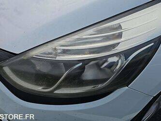 2015-renault-clio-1460377-47663647