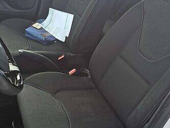 2015-renault-clio-1460377-47663651