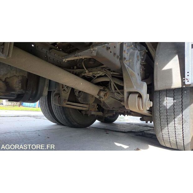 2012 Renault PREMIUM-47663733
