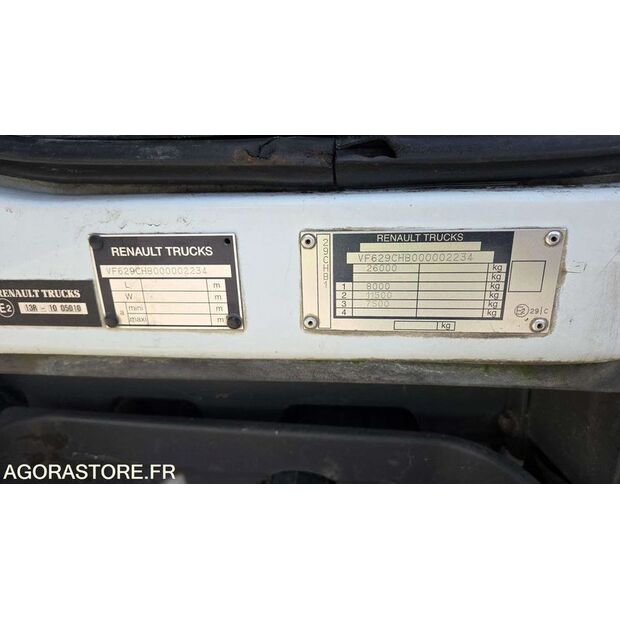 2012 Renault PREMIUM-47663736