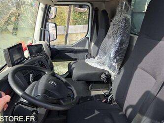 2012-renault-premium-1460380-47663751