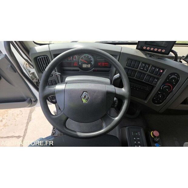 2012 Renault PREMIUM-47663773