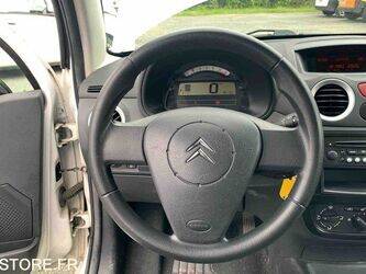 2010-citroen-c3-1460381-47663839
