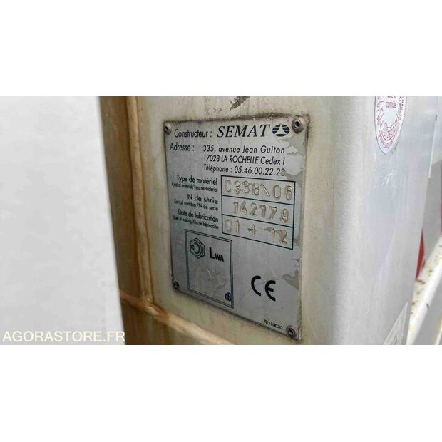2012 Renault PREMIUM-47664242