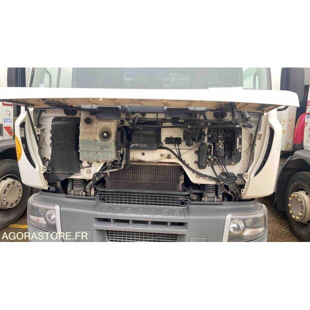 2012 Renault PREMIUM-47664280