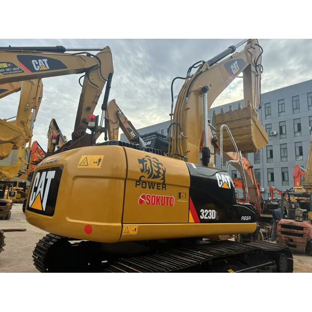 2025 Caterpillar 323DL-47682179