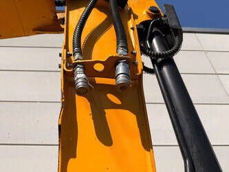 2020-jcb-51r-1-1460428-47682202