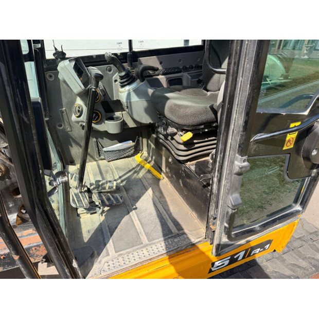 2020 جيه سي بي 51R-1-47682208