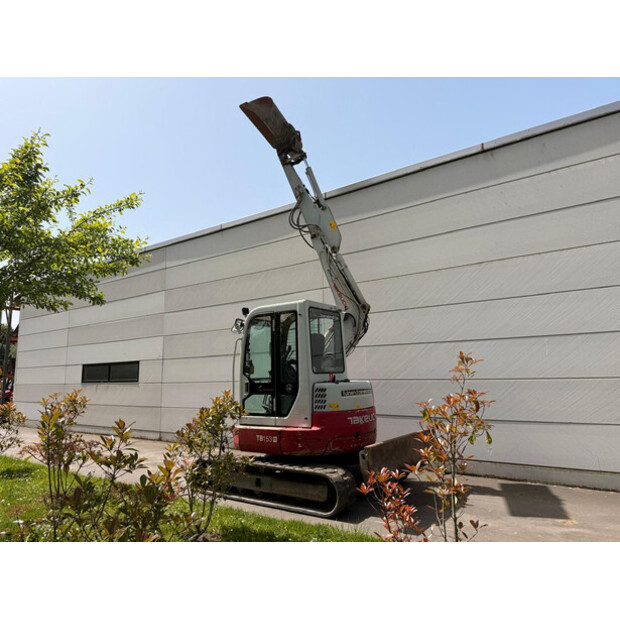 2016 TAKEUCHI TB135-47682271