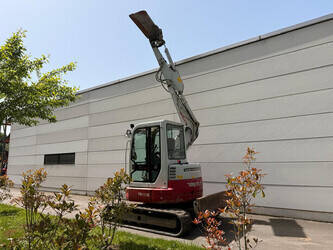 2016-takeuchi-tb135-47682271