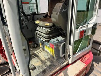 2016-takeuchi-tb135-47682278