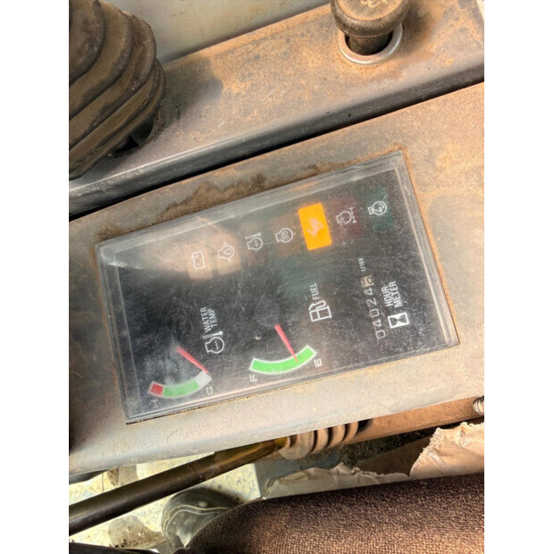 2016 TAKEUCHI TB135-47682283