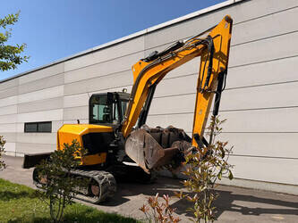2018-jcb-85z-1-1460432-47682330