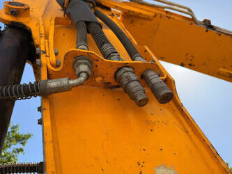 2018-jcb-85z-1-1460432-47682331