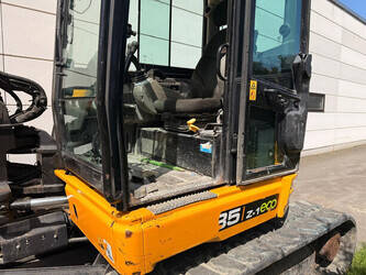 2018-jcb-85z-1-1460432-47682337