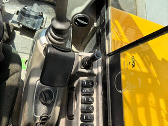 2018-jcb-85z-1-1460432-47682338