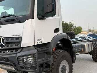2026-mercedes-benz-arocs-1827-1460439-47683239