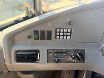 2008-volvo-a25e-1460514-47688140