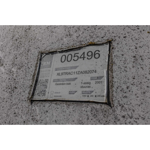 2001 تراكون OTHERS-47694354