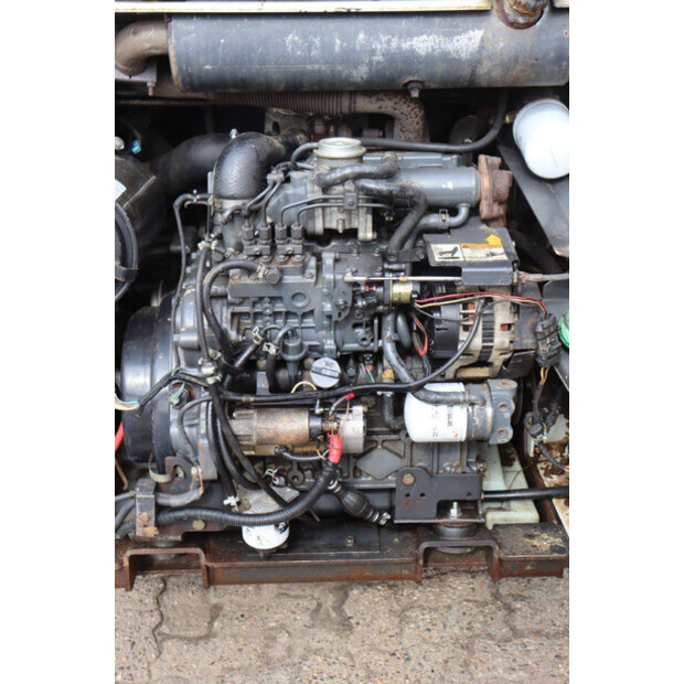 2011 بوبكات T190-47694571