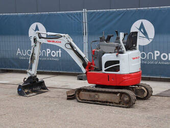 2016-takeuchi-tb210r-1460557-47694637