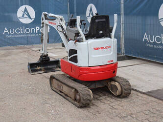 2016-takeuchi-tb210r-1460557-47694638