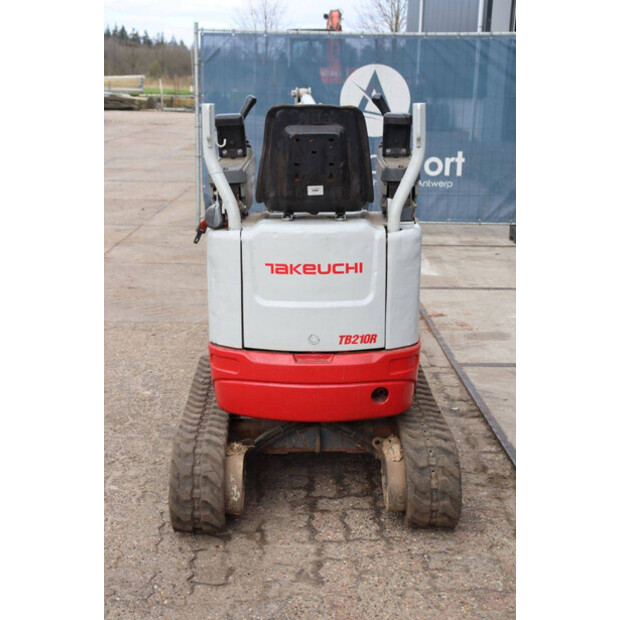 2016 TAKEUCHI TB210R-47694639