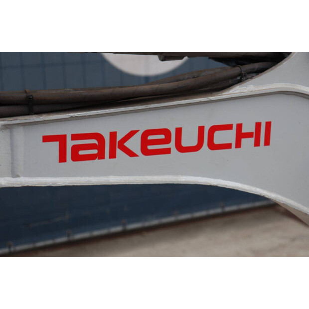 2016 TAKEUCHI TB210R-47694649