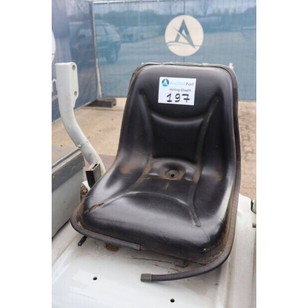 2016 TAKEUCHI TB210R-47694661