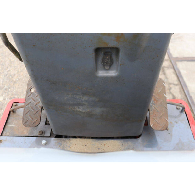2016 TAKEUCHI TB210R-47694662