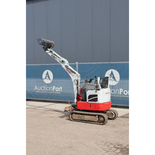 2016 TAKEUCHI TB210R-47694670