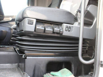 2013-scania-r410-1460605-47696230