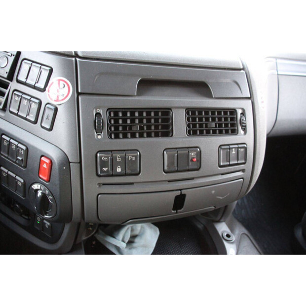 2017 DAF XF-47696549