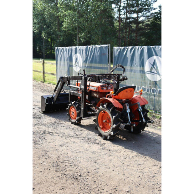KUBOTA B7001-47696875