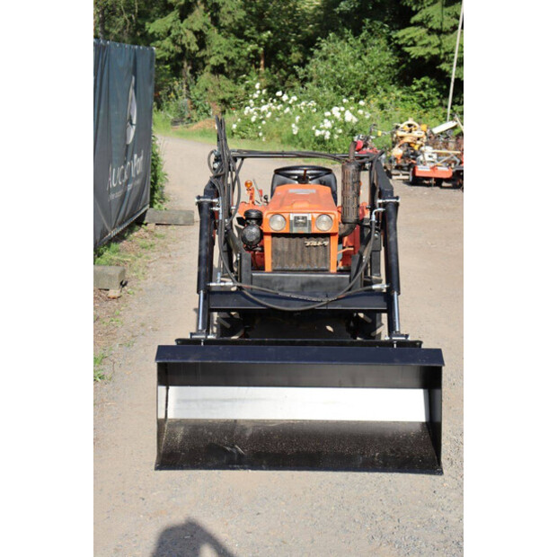 KUBOTA B7001-47696879