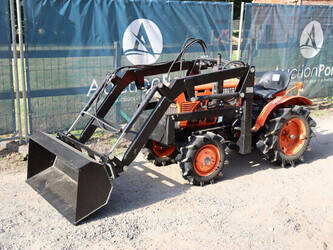 kubota-b7001-1460625-47696880