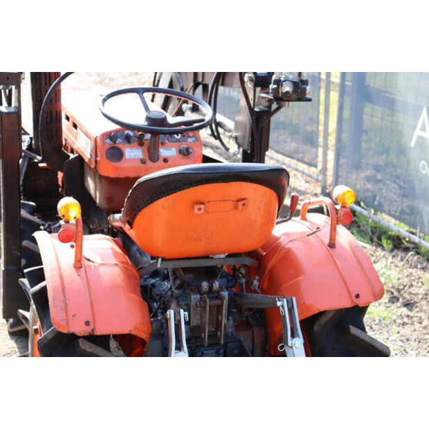 KUBOTA B7001-47696890