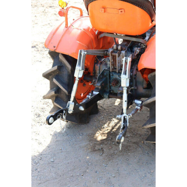KUBOTA B7001-47696893